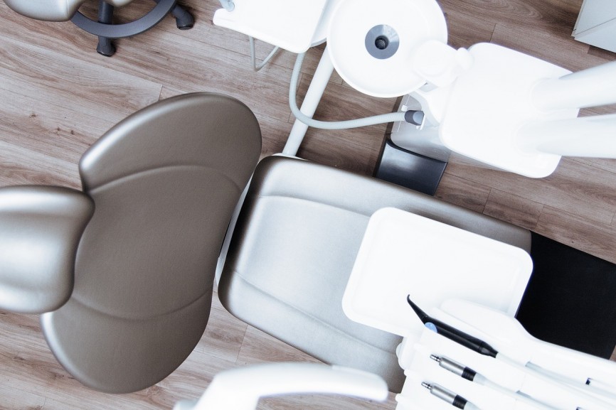 Na czym polega endodoncja czyli tzw. leczenie kanałowe? 